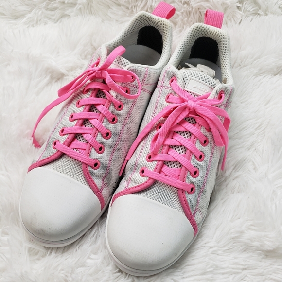 Altama Other - Altama Men's Gray Pink Camo Breast Cancer sneaker tennis shoes Sz 10